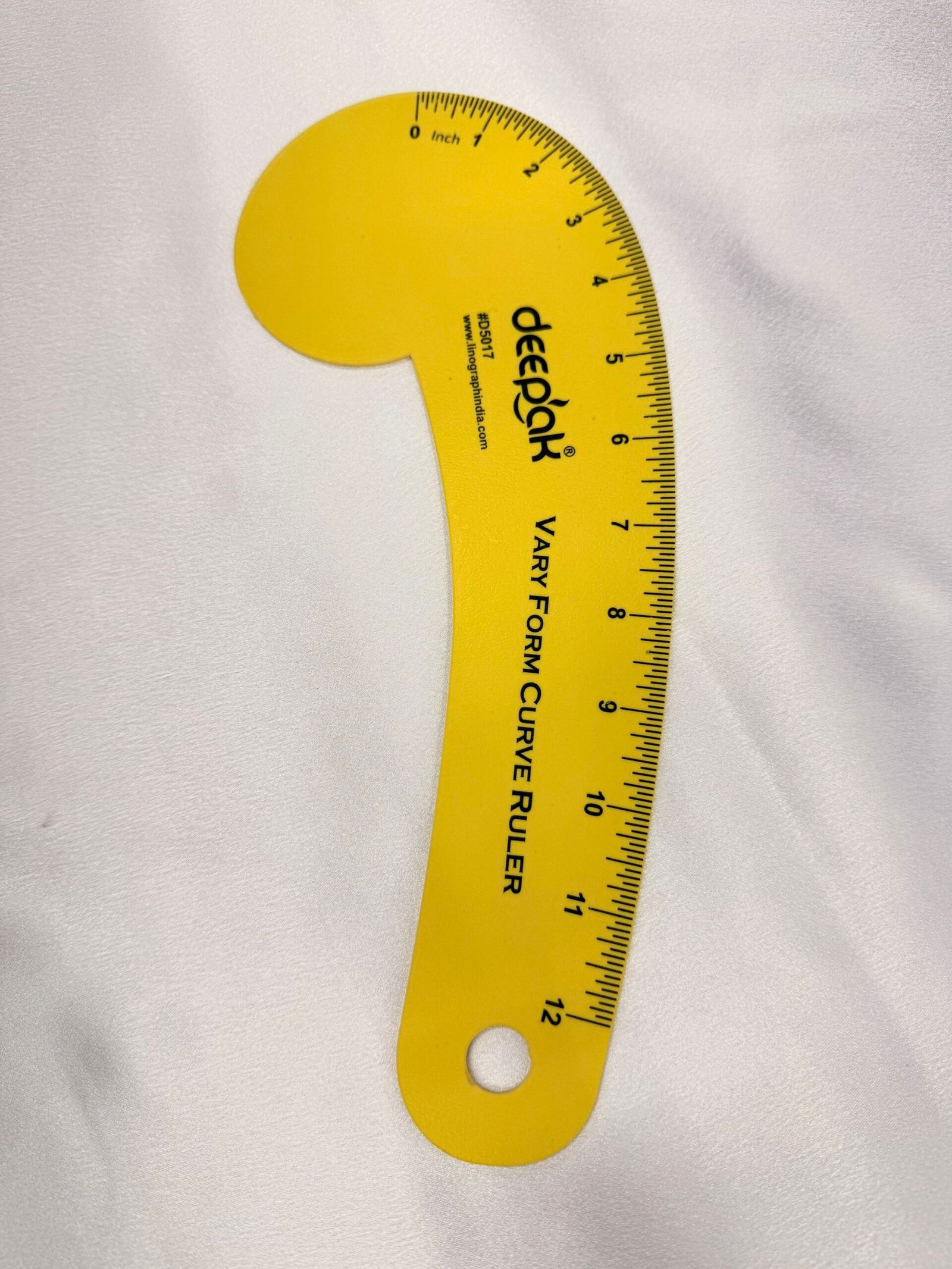 📐 Vary Form Curve Ruler for Pattern Making(Armhole scale) thumbnail 2