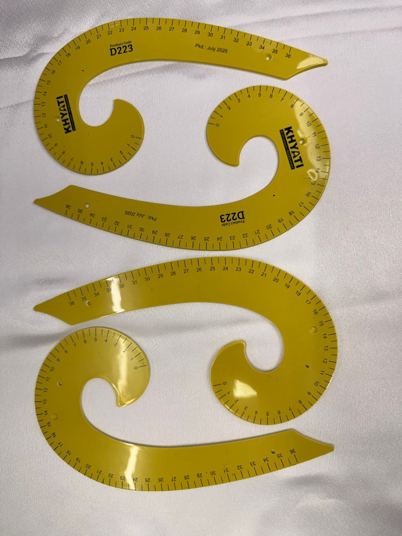 📐 French Curve Ruler (Armhole scale) thumbnail 2