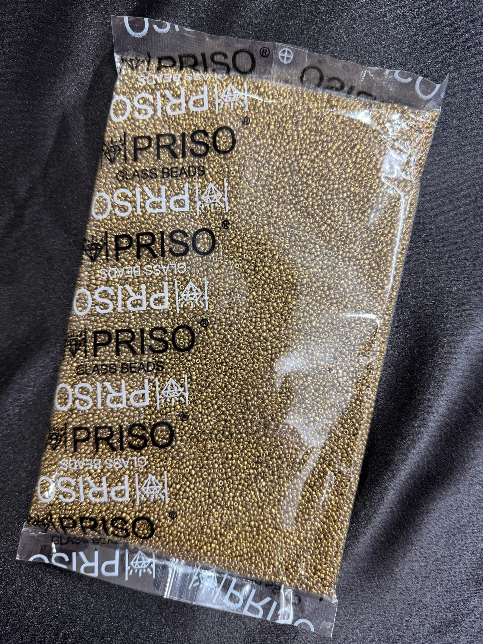 Priso Antique Gold Glass Seed/Sugar Beads - 450g Pack thumbnail 3