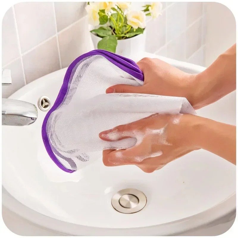 Heat resistant ironing cloth Reusable Mesh Ironing Pressing Cloth - Protect Delicate Fabrics from Heat and Shine thumbnail 3